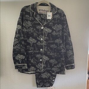 P.J. Salvage NWT navy flannel Pj set white jungle print 100%cotton  Nordstrom